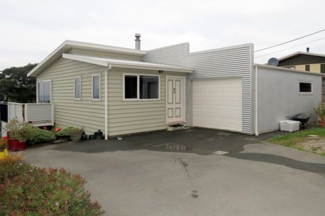 Photo of property in 75 Tees Street, South Hill, Oamaru, 9400