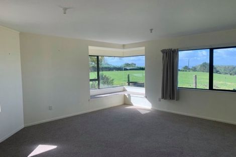 Photo of property in 204a Tram Gully Road, Manukau Heads, Waiuku, 2684
