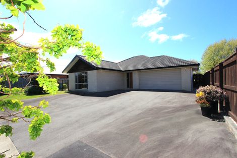 Photo of property in 34 Magnolia Drive, Springlands, Blenheim, 7201