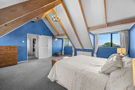 Photo of property in 13 Glucina Avenue, West Harbour, Auckland, 0618