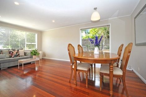 Photo of property in 13 Clensmore Place, Torbay, Auckland, 0630