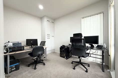 Photo of property in 33 Waka Street, Albany Heights, Auckland, 0632