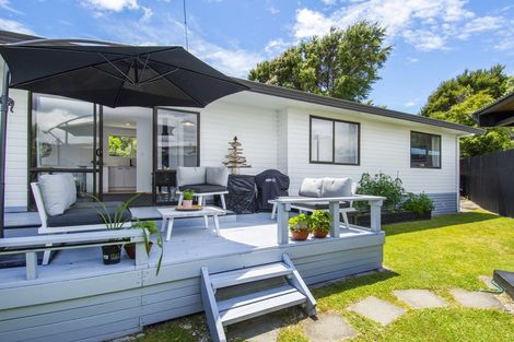 Photo of property in 35c Hartford Avenue, Papamoa Beach, Papamoa, 3118