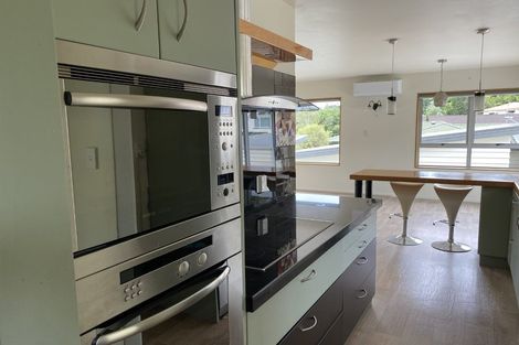 Photo of property in 72 The Circle, Manly, Whangaparaoa, 0930