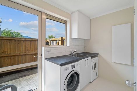 Photo of property in 13 Kintyre Place, Prebbleton, 7604