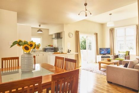 Photo of property in 11 Woodville Street, Edgeware, Christchurch, 8013