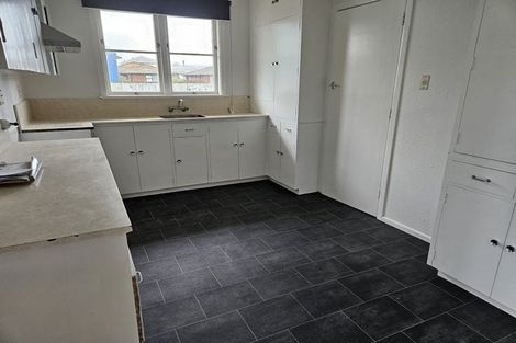 Photo of property in 50 Albert Street, Palmerston North, 4414