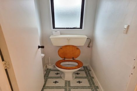 Photo of property in 2/87 Manuroa Road, Takanini, 2112