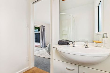 Photo of property in 462 Halswell Road, Halswell, Christchurch, 8025