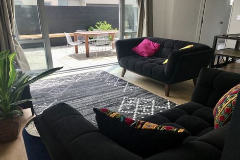 Photo of property in 972c Colombo Street, St Albans, Christchurch, 8014