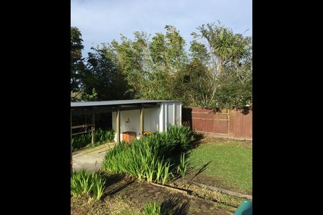 Photo of property in 2/9 Lancaster Road, Beach Haven, Auckland, 0626