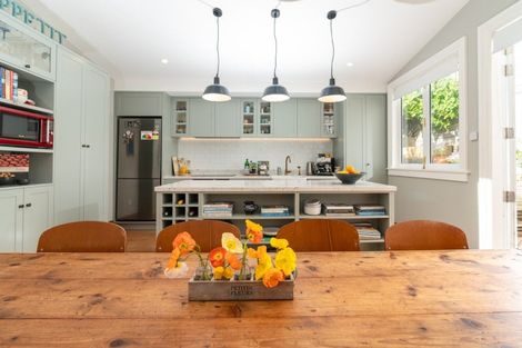 Photo of property in 5 Armour Avenue, Mount Victoria, Wellington, 6011