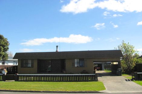 Photo of property in 21 Matai Street, Edgecumbe, 3120