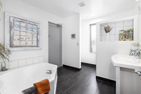 Photo of property in 66 Colemans Road, Springlands, Blenheim, 7201