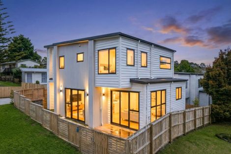 Photo of property in 7a Hewlett Road, Massey, Auckland, 0614