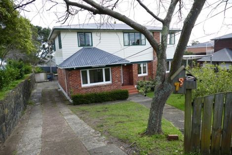 Photo of property in 77 Lake Road, Devonport, Auckland, 0622