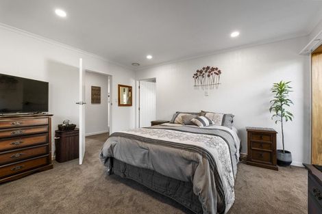 Photo of property in 20 Patterson Road, Hurworth, New Plymouth, 4371