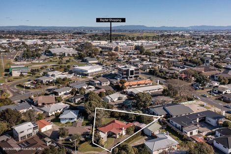Photo of property in 15 Kaniere Street, Mount Maunganui, 3116