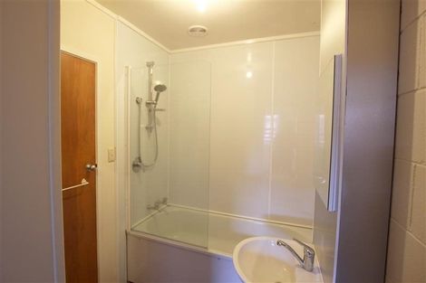 Photo of property in 3 Norman Spencer Drive, Papatoetoe, Auckland, 2104