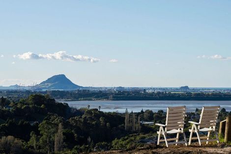 Photo of property in 34 Te Auhi Way, Welcome Bay, Tauranga, 3112