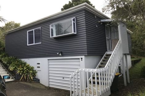 Photo of property in 27 Park Hill Road, Birkenhead, Auckland, 0626