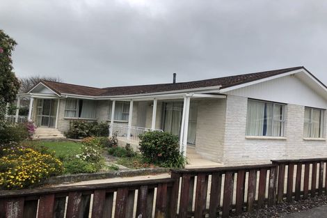 Photo of property in 3 Riccarton Place, Dinsdale, Hamilton, 3204