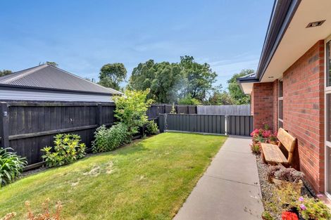 Photo of property in 2b Bank Street, Amberley, 7410