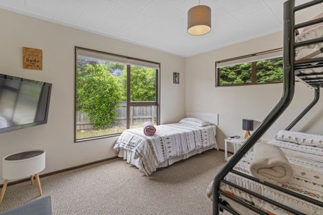 Photo of property in 62 Kinloch Road, Kinloch, Taupo, 3377