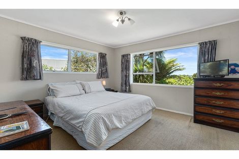 Photo of property in 12 Danbury Drive, Torbay, Auckland, 0630