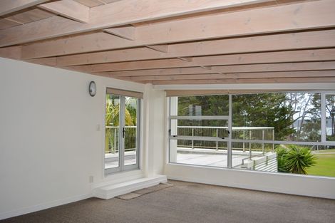 Photo of property in 505a Point Chevalier Road, Point Chevalier, Auckland, 1022