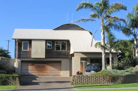 Photo of property in 299 Oceanbeach Road, Mount Maunganui, 3116