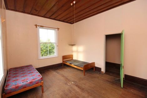 Photo of property in 5 Alexander Street, Ohingaiti, Hunterville, 4785