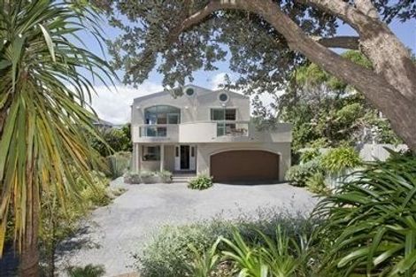 Photo of property in 40 Aperahama Street, Paekakariki, 5034