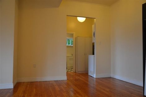 Photo of property in 108 Maida Vale Road, Roseneath, Wellington, 6011