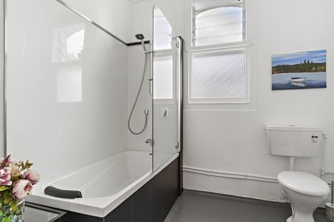 Photo of property in 193 East Street, Greytown, 5712