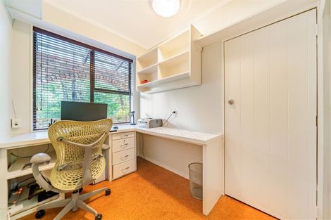 Photo of property in 52b Chatsworth Road, Silverstream, Upper Hutt, 5019