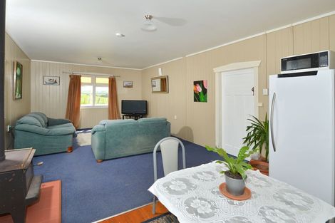 Photo of property in 947 Mangakahia Road, Poroti, Whangarei, 0179