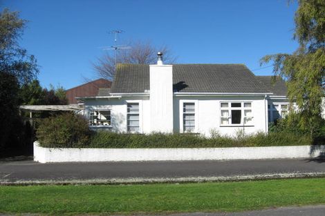 Photo of property in 3 Mckenzie Terrace, Carterton, 5713