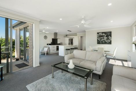 Photo of property in 7 Eastbank Drive, Katikati, 3129