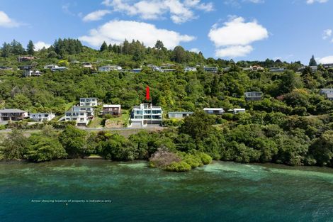 Photo of property in 1/852 Wily Terrace, Acacia Bay, Taupo, 3330