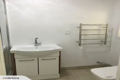 Photo of property in 18 Dunstall Place, Mangere Bridge, Auckland, 2022