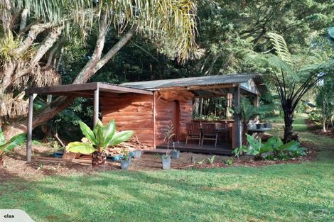 Photo of property in 704 Ngunguru Road, Glenbervie, Whangarei, 0173