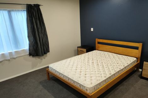 Photo of property in 19 Isobel Road, Greenhithe, Auckland, 0632