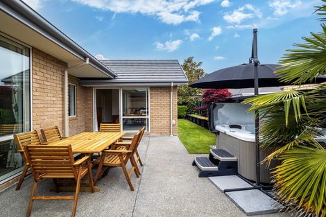 Photo of property in 14 Sovereign Boulevard, Kaiapoi, 7630