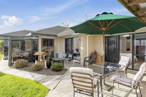 Photo of property in 60 Oteki Park Drive, Welcome Bay, Tauranga, 3112
