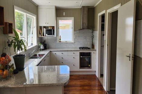 Photo of property in 63 Stokes Valley Road, Stokes Valley, Lower Hutt, 5019