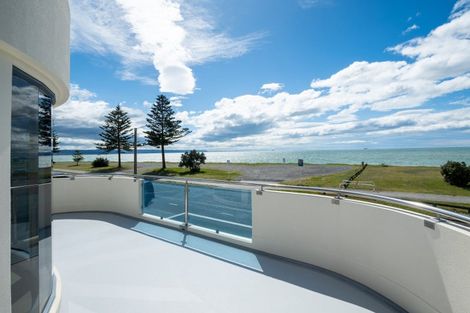Photo of property in 24 The Esplanade, Westshore, Napier, 4110