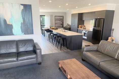 Photo of property in 28 Brian Keogh Lane, Wigram, Christchurch, 8025