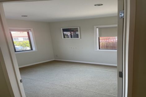 Photo of property in 2/28 Ngataringa Road, Devonport, Auckland, 0624