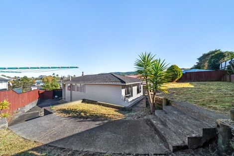 Photo of property in 20 Blueberry Grove, Timberlea, Upper Hutt, 5018